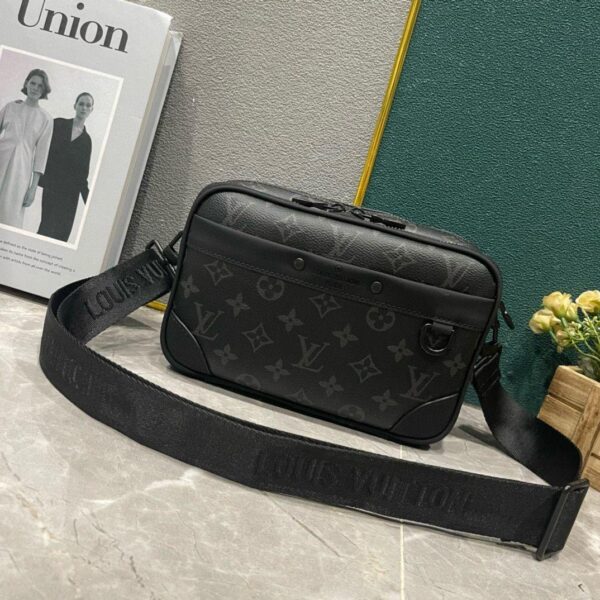 Louis Vuitton men’s bag