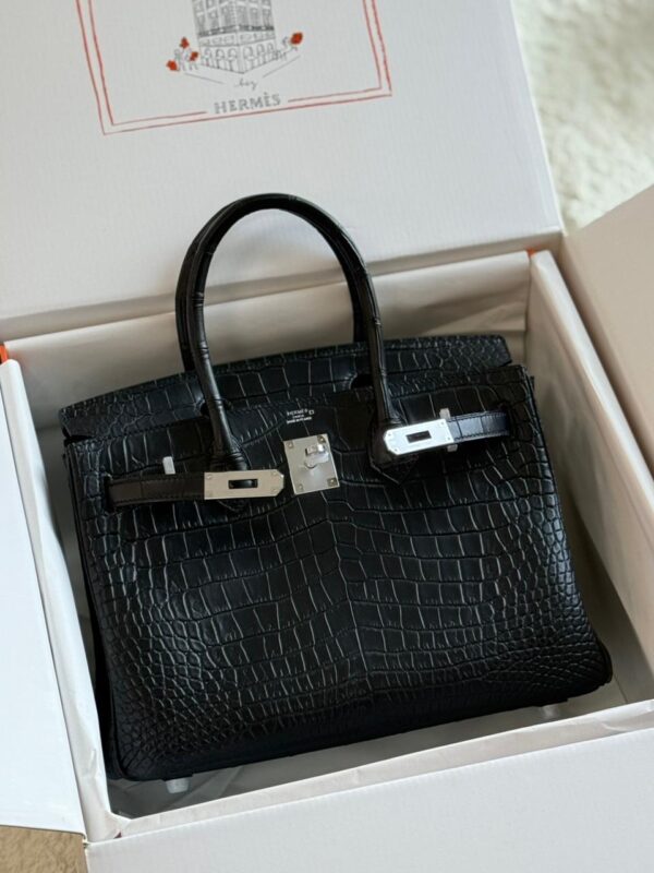 Hermès women’s bag