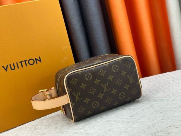 Louis Vuitton men’s bag
