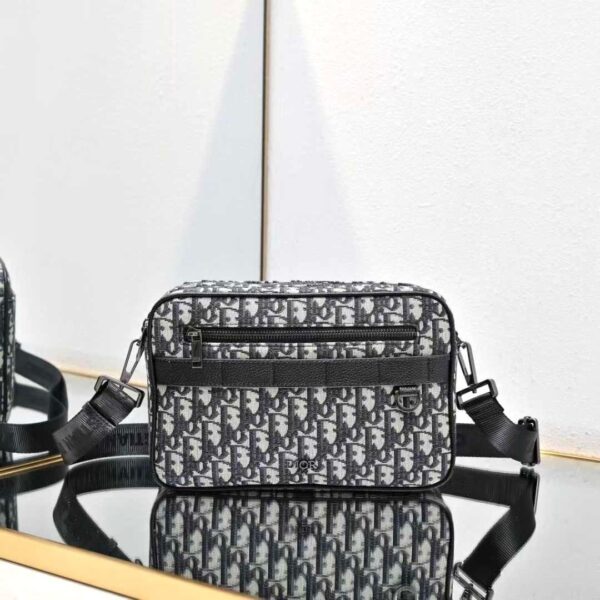 Dior woman’s bag