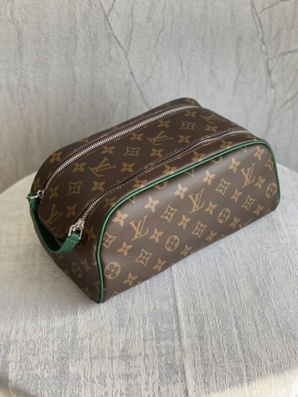 Louis Vuitton men’s bag